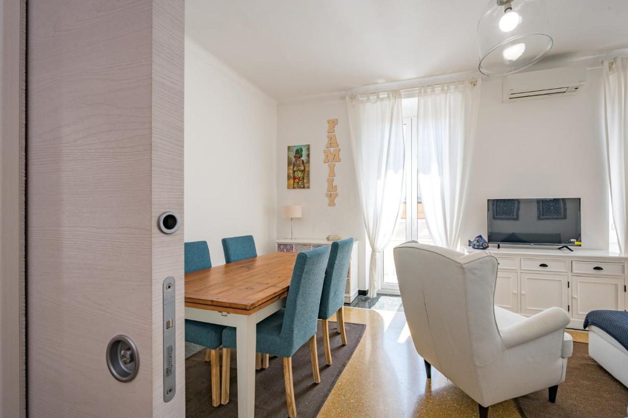 Апартаменты Joivy Penthouse Flat With Terrace Генуя Экстерьер фото