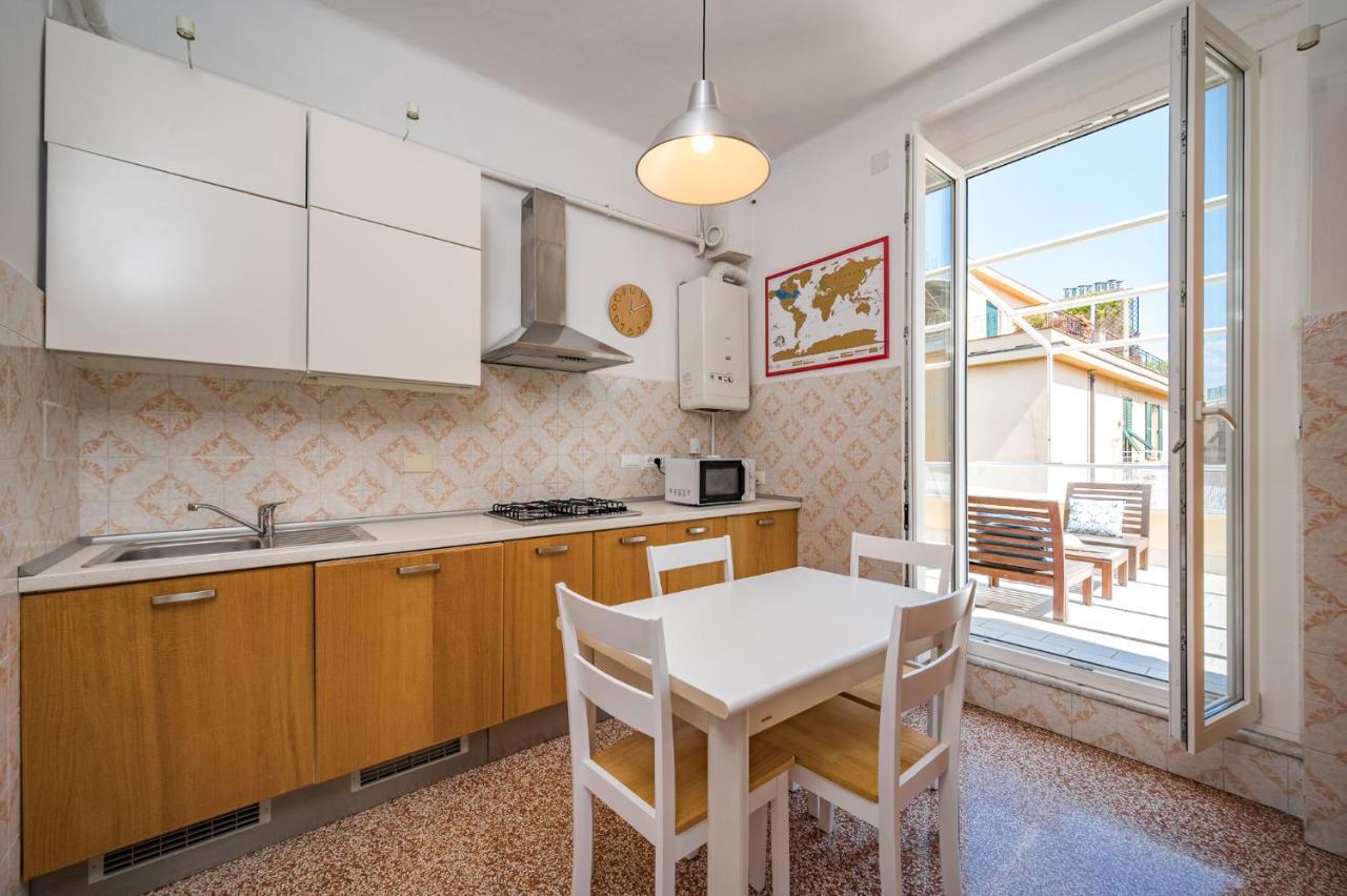 Апартаменты Joivy Penthouse Flat With Terrace Генуя Экстерьер фото